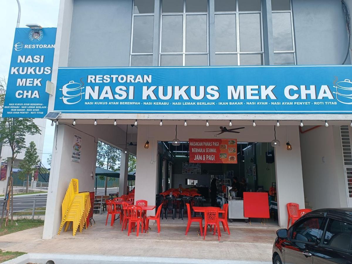 Aisy Homestay Putrajaya Cyberjaya Klia Kampung Dengkil Buitenkant foto