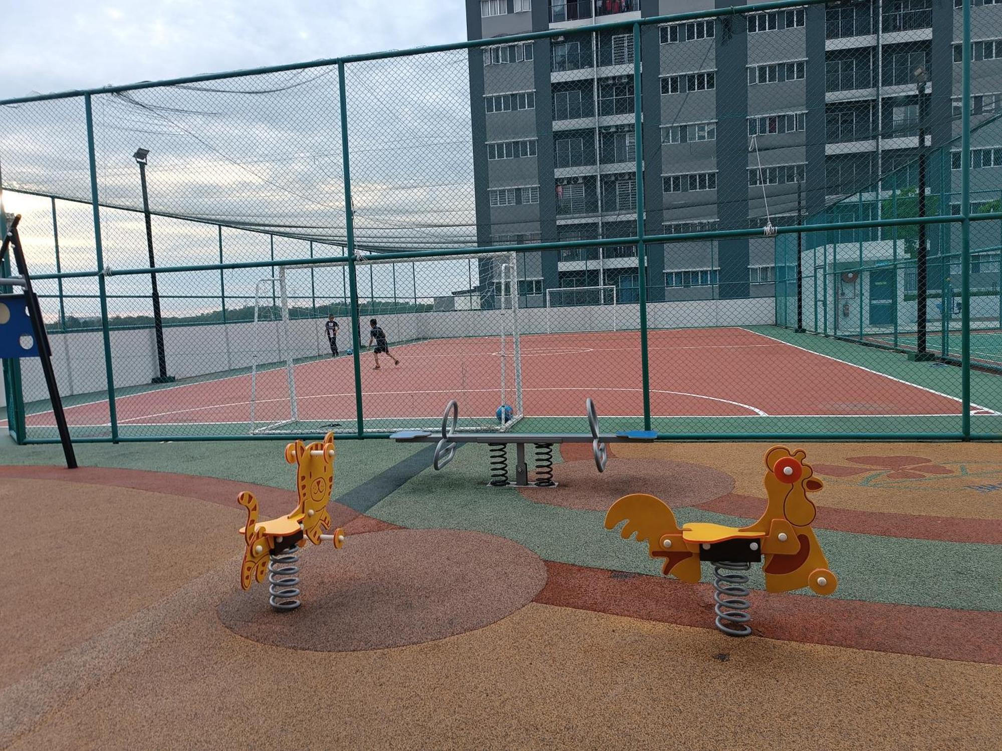 Aisy Homestay Putrajaya Cyberjaya Klia Kampung Dengkil Buitenkant foto