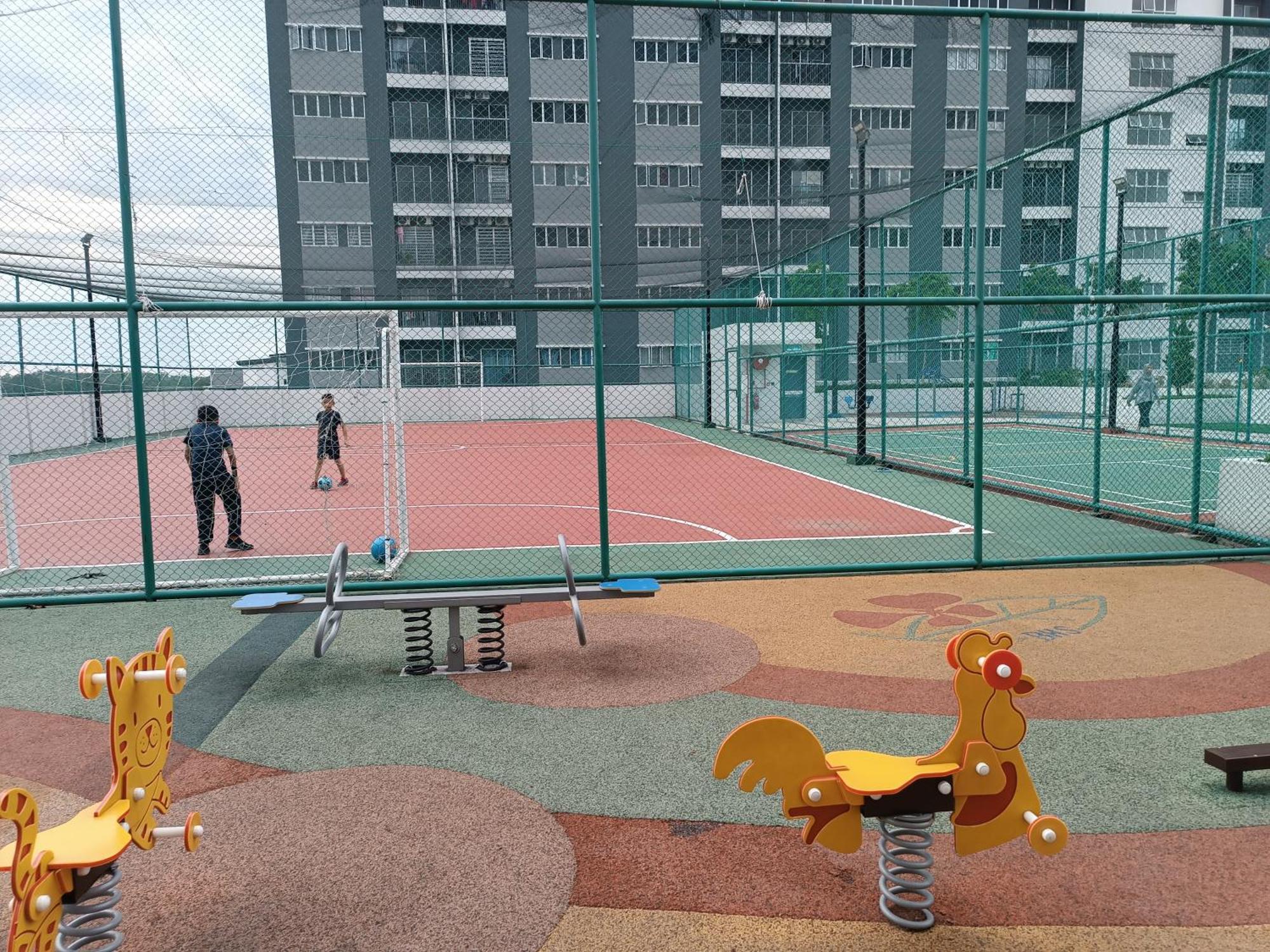 Aisy Homestay Putrajaya Cyberjaya Klia Kampung Dengkil Buitenkant foto