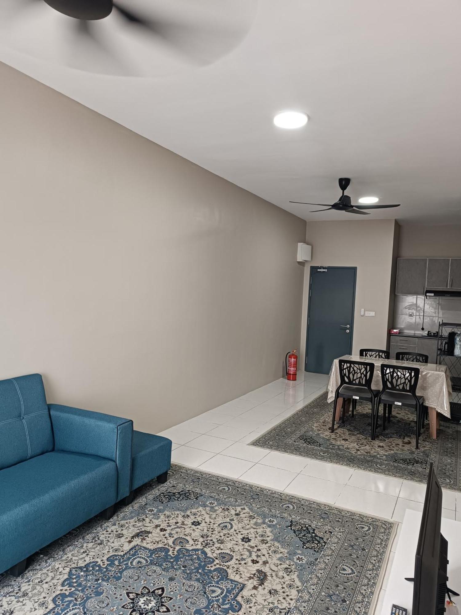 Aisy Homestay Putrajaya Cyberjaya Klia Kampung Dengkil Buitenkant foto